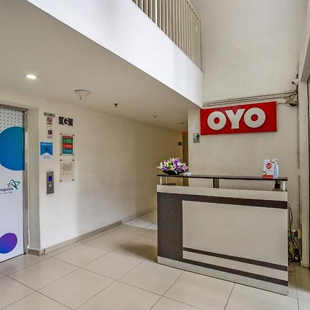 Oyo 3247 Afira Rooms Aeropolis Tangerang Exterior photo